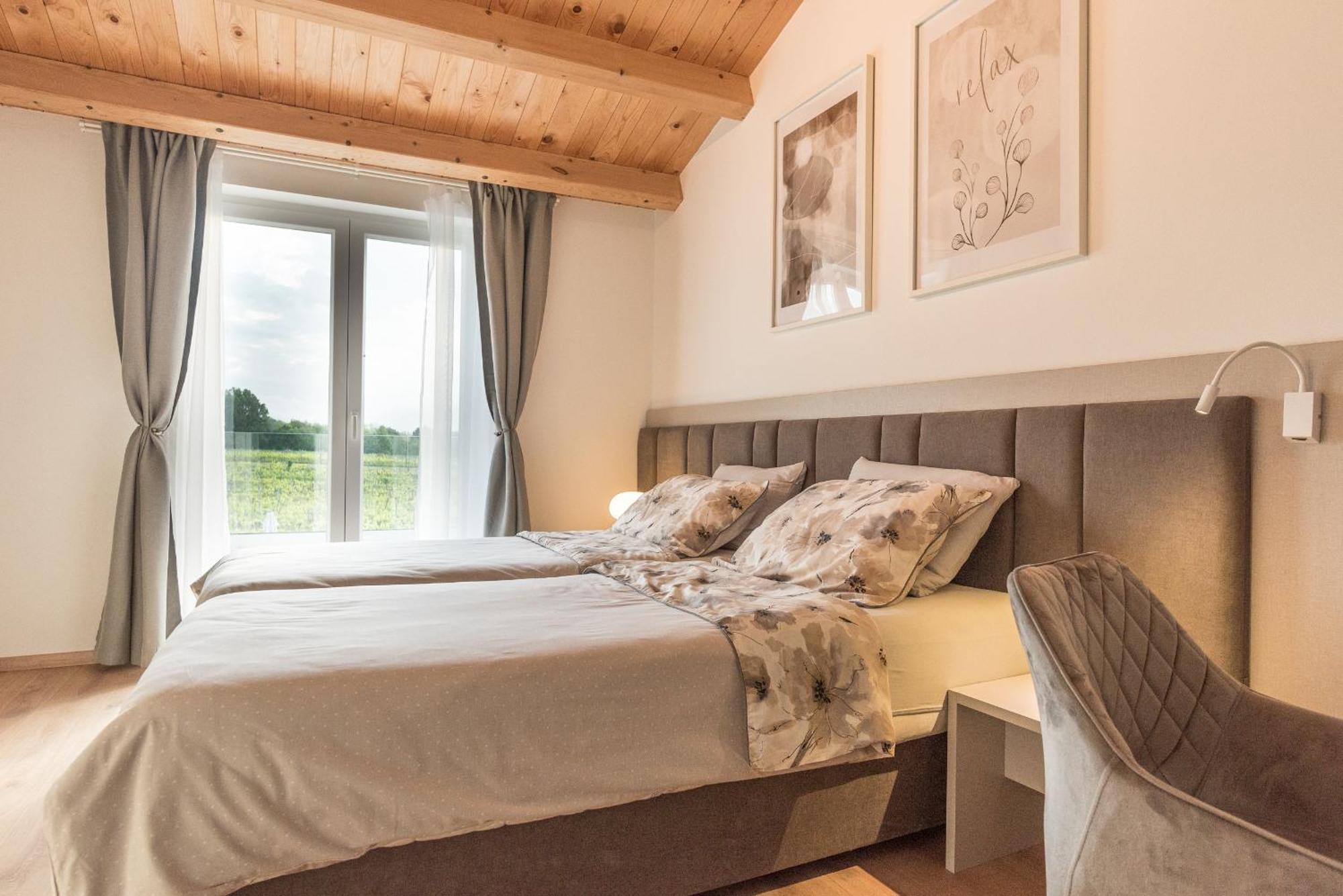 Villa Laura Santalezi Eksteriør billede